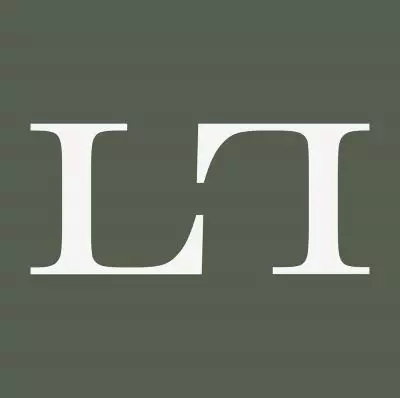 شركة لايف لوفرز للتطوير العقاري